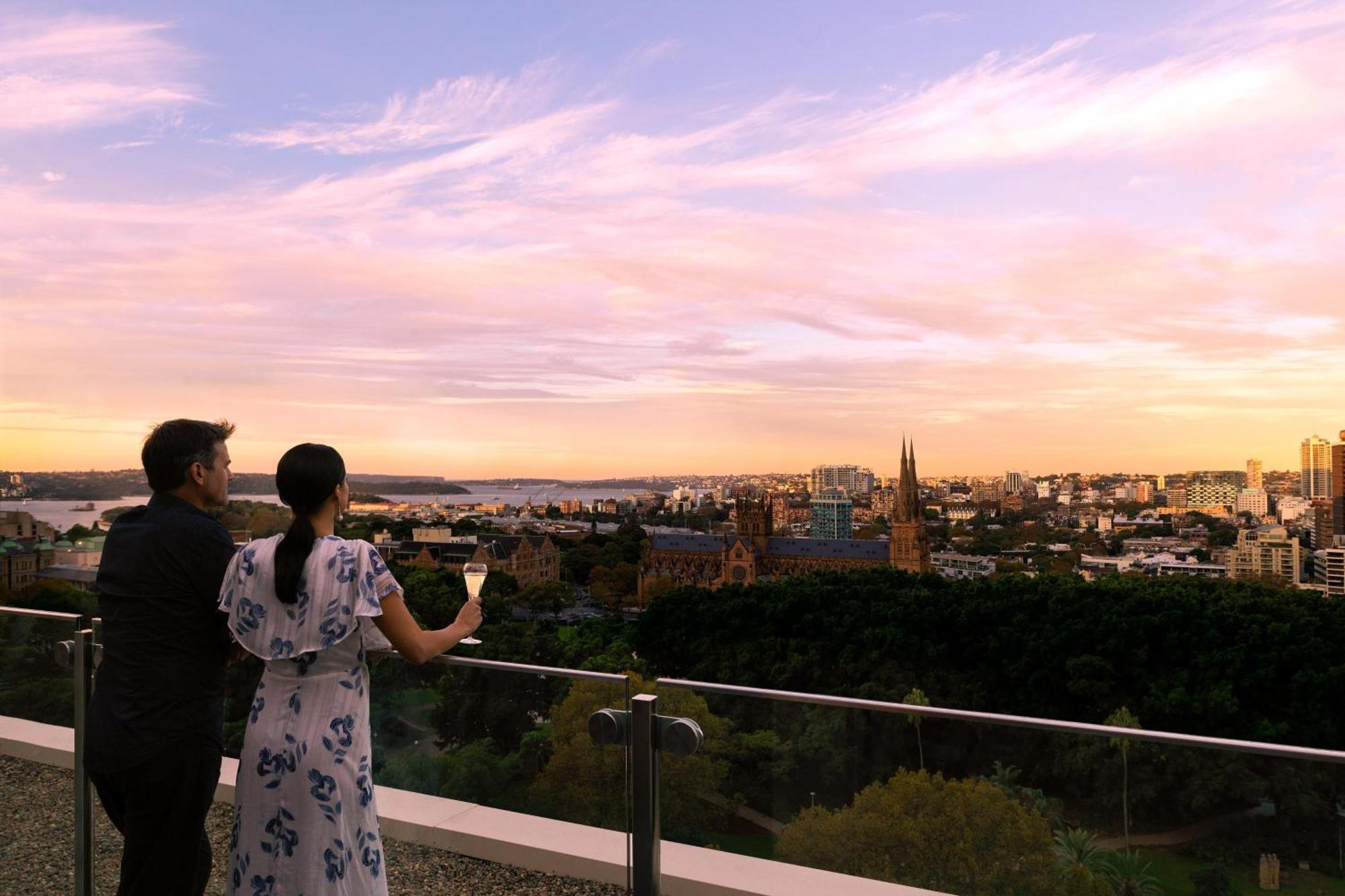 悉尼海德公园喜来登大酒店 外观 照片 View from the rooftop of the Adelaide Convention Centre