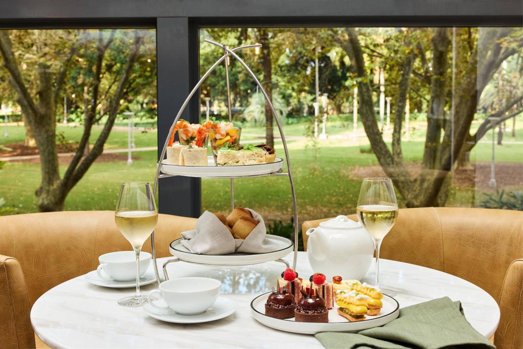 悉尼海德公园喜来登大酒店 外观 照片 Afternoon tea at the St. Regis